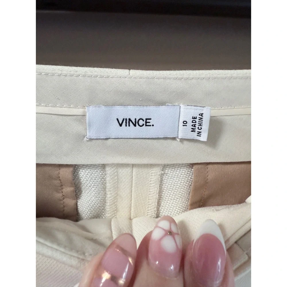 Vince Cream Tailored Culotte Pants Button Hem V3258-21124 Size 10
